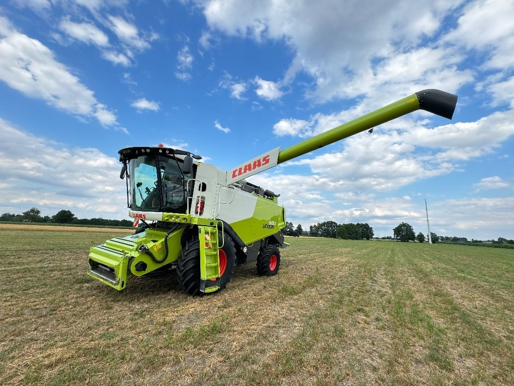 Ceifeira debulhadora Claas Lexion 660 + claas vario 750: foto 12
