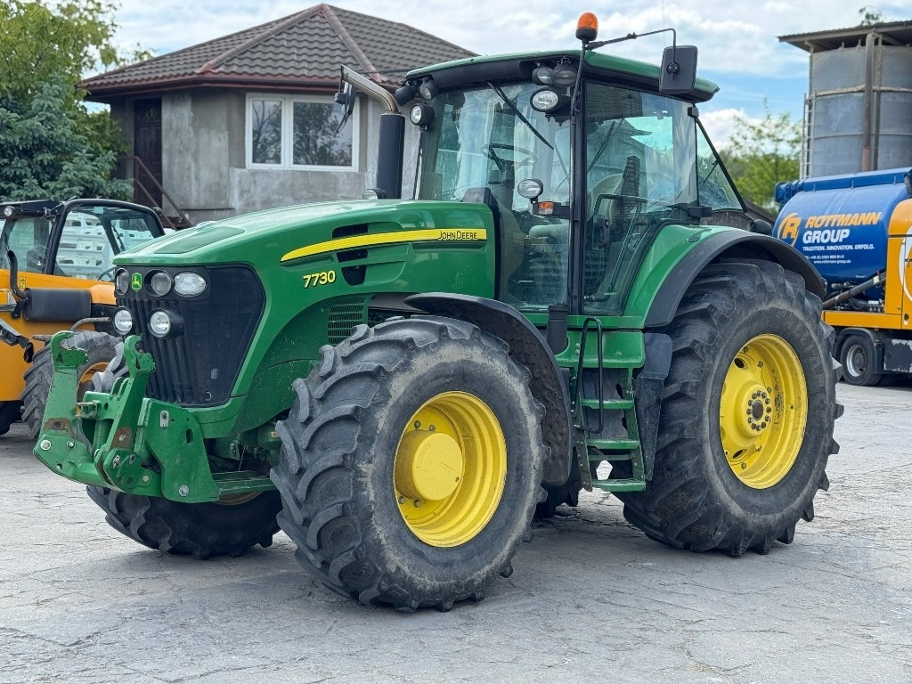 John Deere 7730 AQ - Trator: foto 2 John Deere 7730 AQ - Trator: foto 2