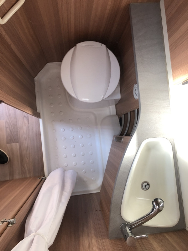 WEINSBERG CARAONE 480 EU - Caravana: foto 5 WEINSBERG CARAONE 480 EU - Caravana: foto 5