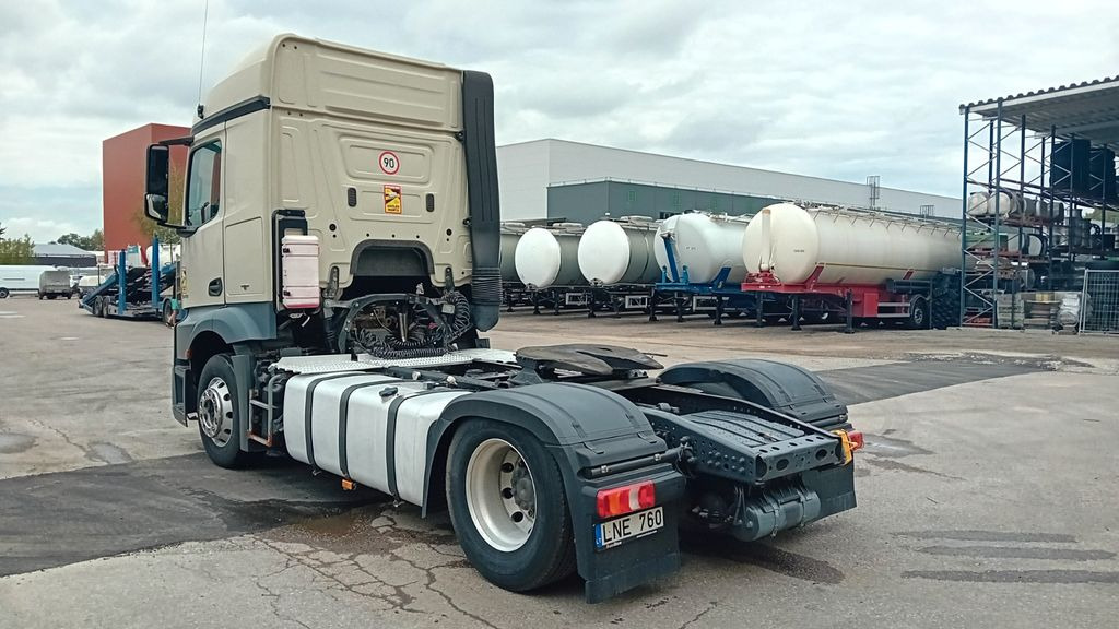 Mercedes-Benz ADR Actros 1843 - Tractor: foto 4 Mercedes-Benz ADR Actros 1843 - Tractor: foto 4