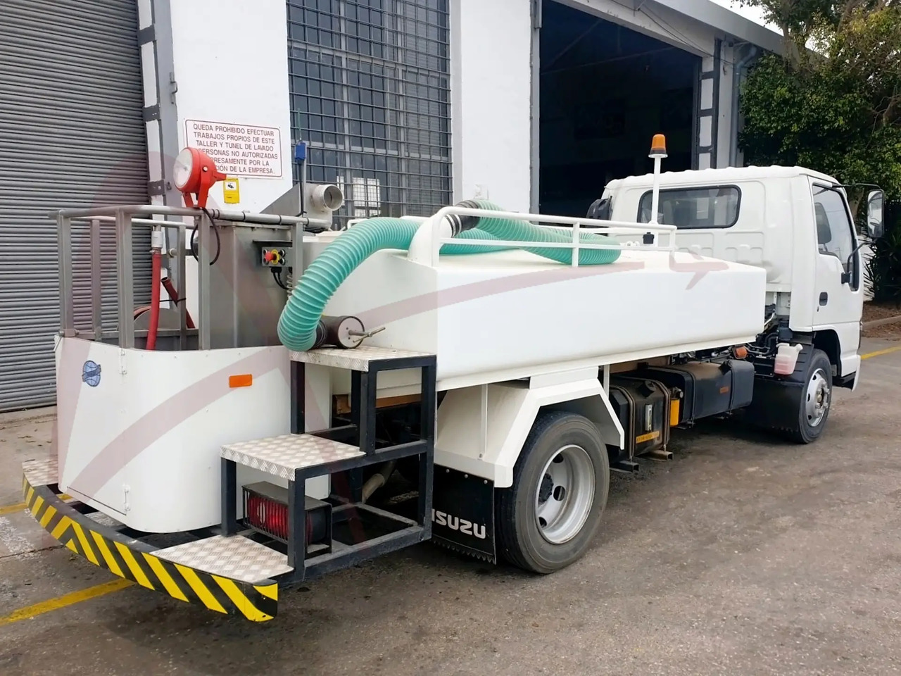 DENGE LT-01 - Camião de serviço de lavabos: foto 3 DENGE LT-01 - Camião de serviço de lavabos: foto 3