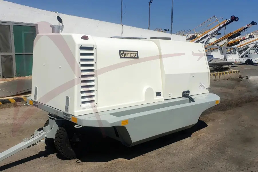 GUINAULT GA100V40D100 28 - Unidade de energia terrestre: foto 3 GUINAULT GA100V40D100 28 - Unidade de energia terrestre: foto 3