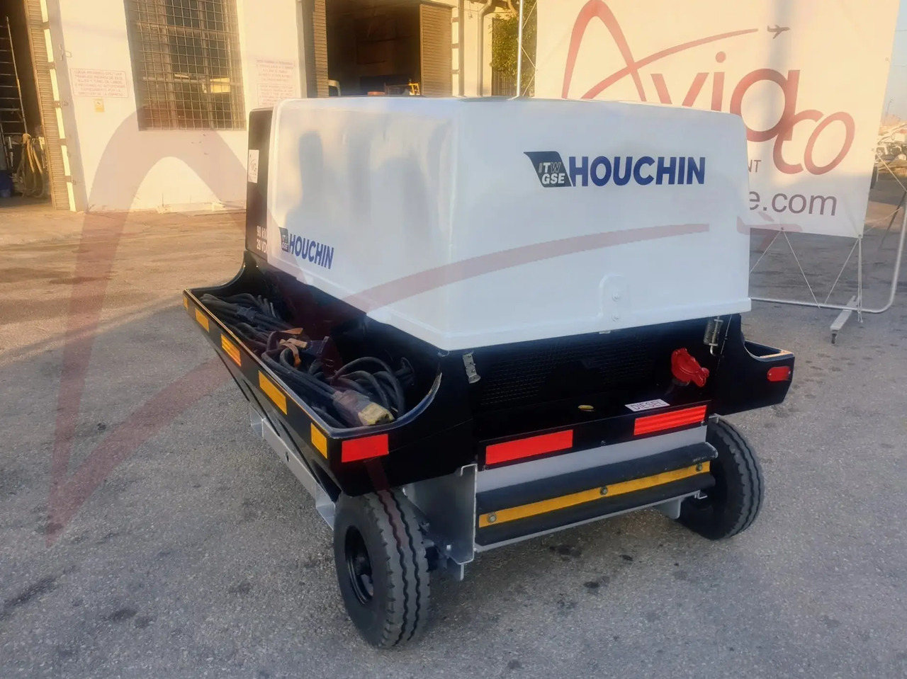 ITW GSE 4400 - Unidade de energia terrestre: foto 2 ITW GSE 4400 - Unidade de energia terrestre: foto 2