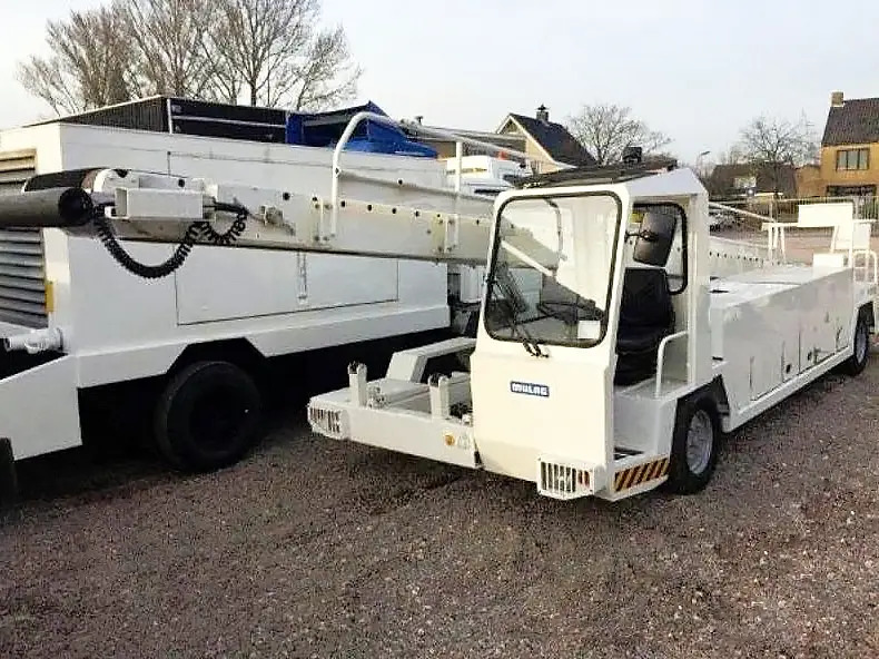 MULAG MDF12 - Veículo com correia transportadora: foto 1 MULAG MDF12 - Veículo com correia transportadora: foto 1