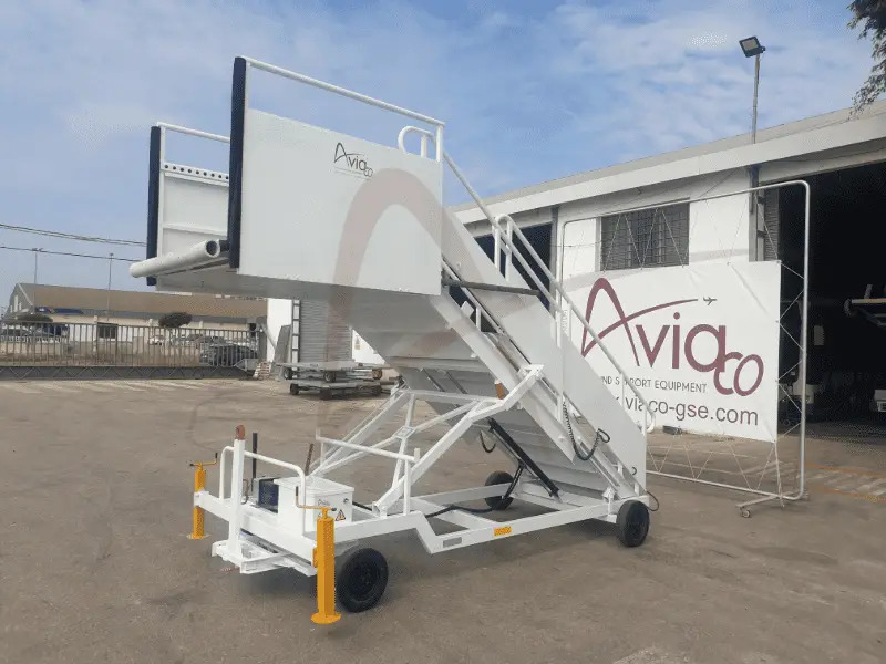 SERPISTA EHR-10A - Escada de passageiros: foto 2 SERPISTA EHR-10A - Escada de passageiros: foto 2