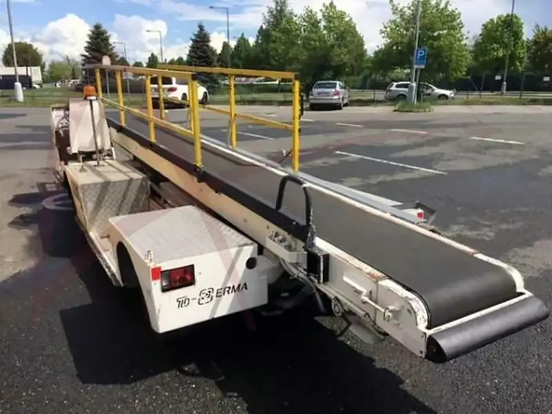 TLD CB2.11.11 - Veículo com correia transportadora: foto 4 TLD CB2.11.11 - Veículo com correia transportadora: foto 4