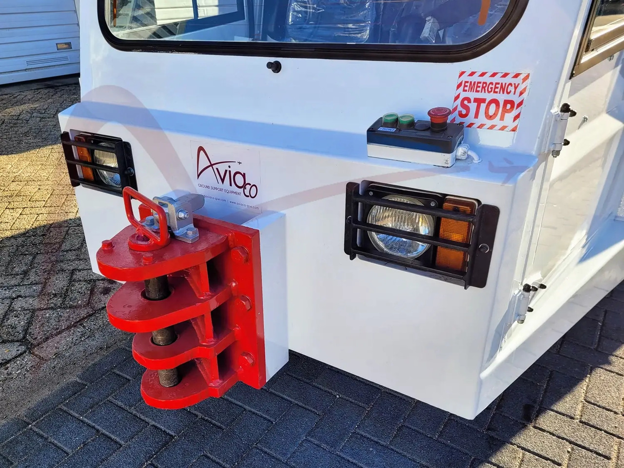 TLD TMX-100 - Trator de push-back: foto 4 TLD TMX-100 - Trator de push-back: foto 4