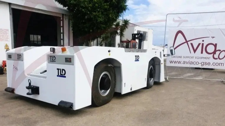 TLD TMX-450 - Trator de push-back: foto 4 TLD TMX-450 - Trator de push-back: foto 4