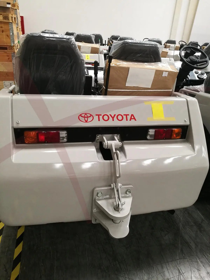 TOYOTA 52-2TD-25 - Trator de bagagem: foto 3 TOYOTA 52-2TD-25 - Trator de bagagem: foto 3