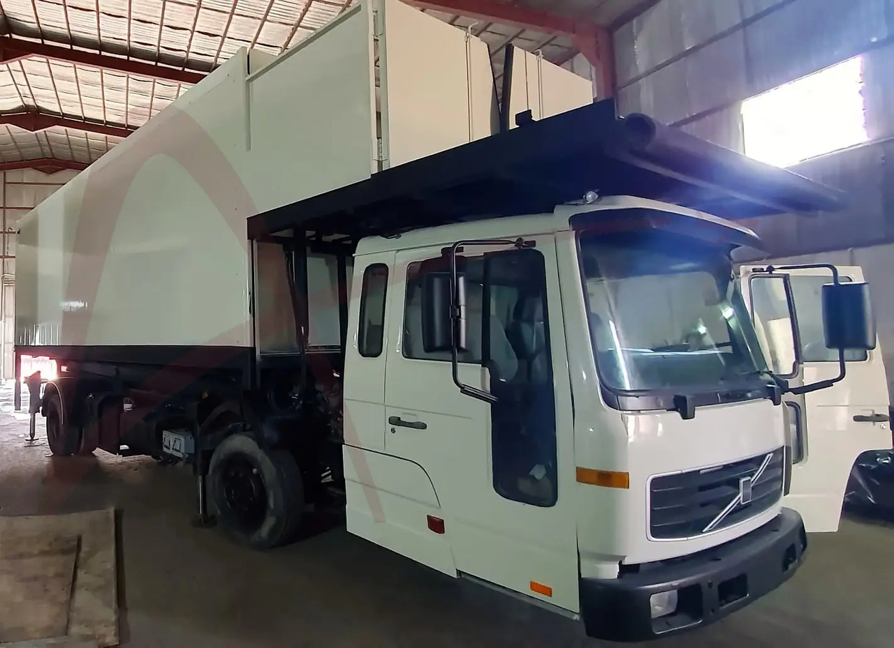 VOLVO AEROLIFT-B-VO/FL616H - Camião de catering: foto 1 VOLVO AEROLIFT-B-VO/FL616H - Camião de catering: foto 1