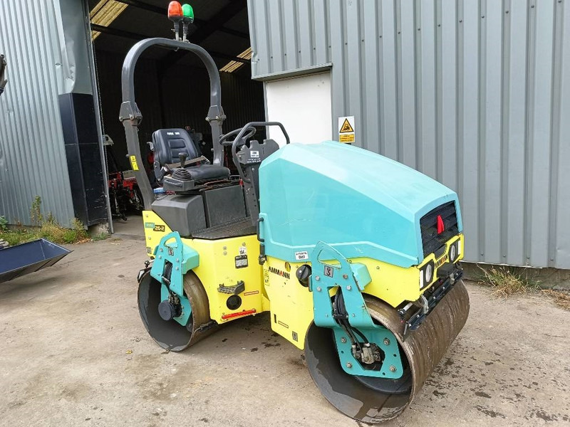 Ammann ARX 26 -2 double drum roller compactor wals - Rolo: foto 1 Ammann ARX 26 -2 double drum roller compactor wals - Rolo: foto 1