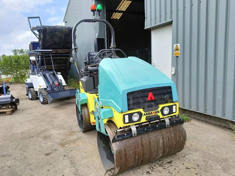 Ammann ARX 26 -2 double drum roller compactor wals - Rolo: foto 2 Ammann ARX 26 -2 double drum roller compactor wals - Rolo: foto 2