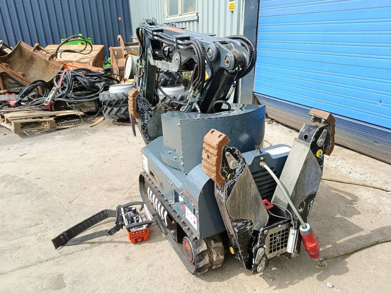 Escavadora de rastos Brokk euroimplementos RDC1510 180 husqvarna robot remote: foto 12