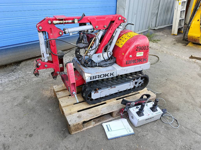 Brokk mini cut 40 demolition robot remote controlled - Escavadora de rastos: foto 1 Brokk mini cut 40 demolition robot remote controlled - Escavadora de rastos: foto 1