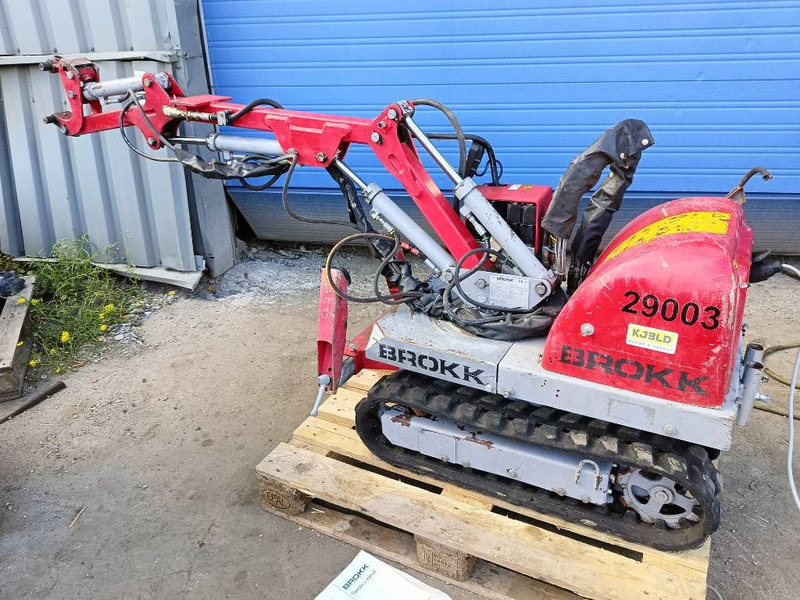 Brokk mini cut 40 demolition robot remote controlled - Escavadora de rastos: foto 2 Brokk mini cut 40 demolition robot remote controlled - Escavadora de rastos: foto 2