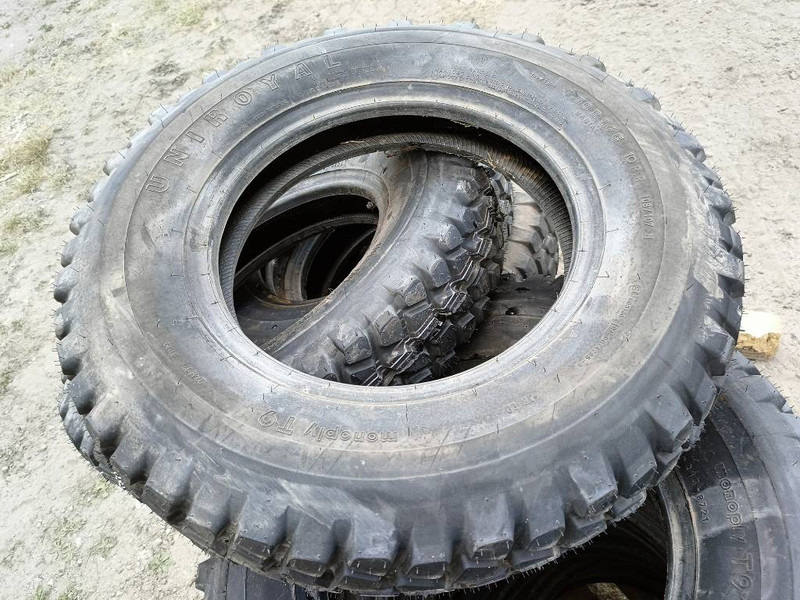 Michelin 6,50 R16 C 7,00R16 C 22/100R16 255/100R16 banden l - Jantes e pneus para Máquina de construção: foto 3 Michelin 6,50 R16 C 7,00R16 C 22/100R16 255/100R16 banden l - Jantes e pneus para Máquina de construção: foto 3