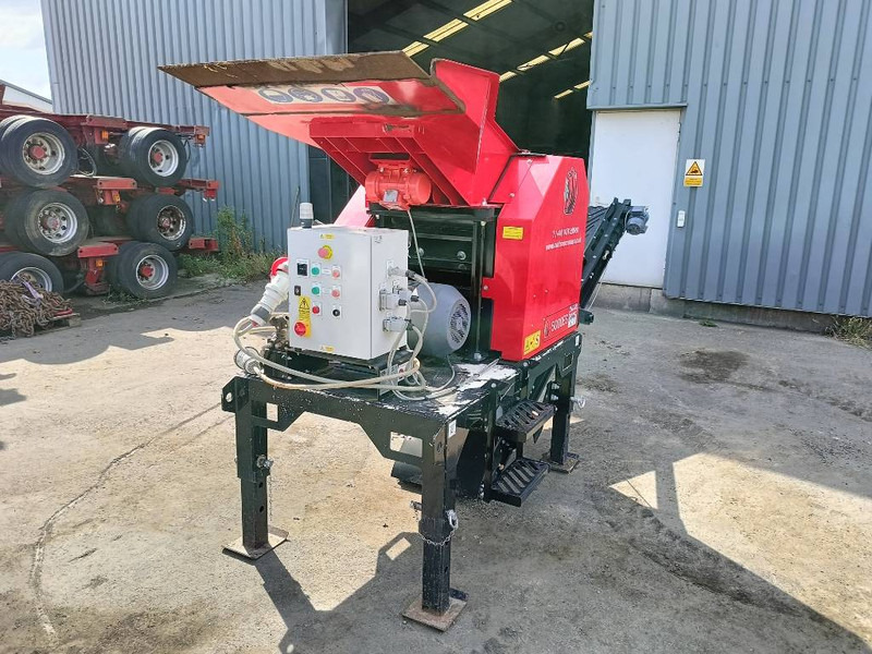 Red Rhino 5000 es crusher 15 kw electric vergruizer 2024 CE - Britadeira móvel: foto 2 Red Rhino 5000 es crusher 15 kw electric vergruizer 2024 CE - Britadeira móvel: foto 2