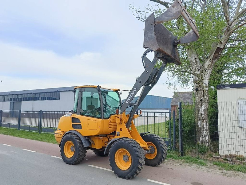 Volvo L 20 F-P shovel wiellader loader lader 2012 bak - Pá carregadora de rodas: foto 2 Volvo L 20 F-P shovel wiellader loader lader 2012 bak - Pá carregadora de rodas: foto 2