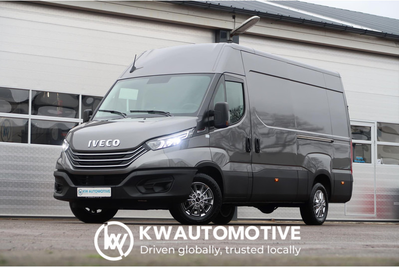 Iveco Daily 35S18HV 3.0 L2H2 BPM VRIJ/ AUT/ 2X SCHUIFDEUR/ CAMERA/ LED/ CRUISE/ CLIMA/ NAVI/ - Furgão: foto 1 Iveco Daily 35S18HV 3.0 L2H2 BPM VRIJ/ AUT/ 2X SCHUIFDEUR/ CAMERA/ LED/ CRUISE/ CLIMA/ NAVI/ - Furgão: foto 1