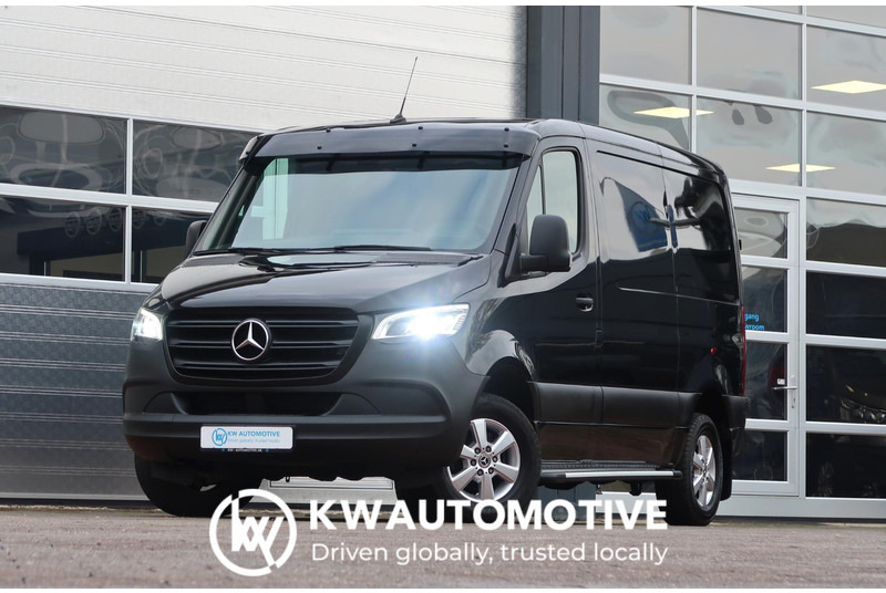 Mercedes-Benz Sprinter 316 2.2 CDI L1H1 RWD AUT/ CAMERA/ LED/ MBUX/ CRUISE/ CLIMA/ TREKHAAK - Furgão compacto: foto 1 Mercedes-Benz Sprinter 316 2.2 CDI L1H1 RWD AUT/ CAMERA/ LED/ MBUX/ CRUISE/ CLIMA/ TREKHAAK - Furgão compacto: foto 1