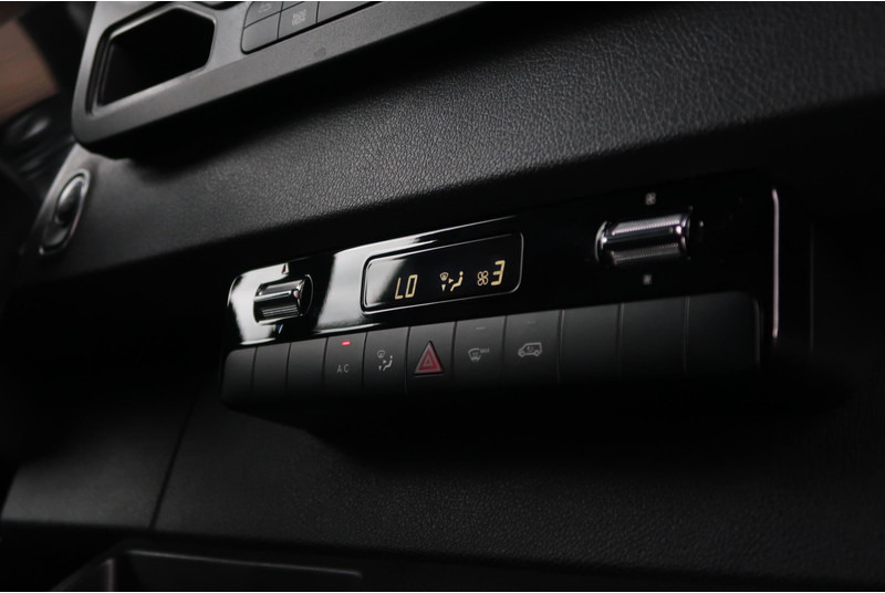 Mercedes-Benz Sprinter 317 CDI L2H2 AUT/ 3.5T/ CAMERA/ MBUX/ CRUISE/ AIRCO - Furgão: foto 5 Mercedes-Benz Sprinter 317 CDI L2H2 AUT/ 3.5T/ CAMERA/ MBUX/ CRUISE/ AIRCO - Furgão: foto 5
