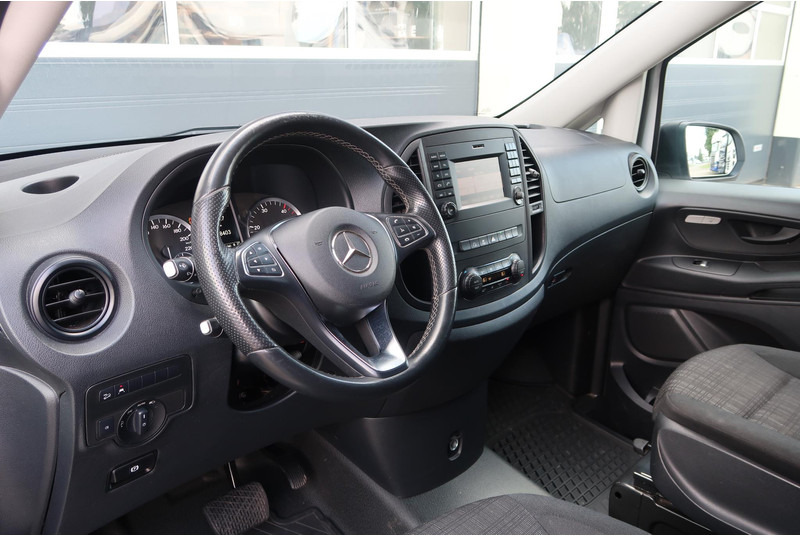Mercedes-Benz Vito 119 CDI 4X4 AUT/ 4Matic/ CAMERA/ LED/ CLIMA/ CRUISE - Furgão compacto: foto 2 Mercedes-Benz Vito 119 CDI 4X4 AUT/ 4Matic/ CAMERA/ LED/ CLIMA/ CRUISE - Furgão compacto: foto 2