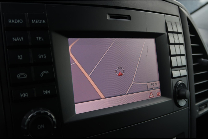 Mercedes-Benz Vito 119 CDI Lang DC/ LED/ CAM/ 2X SCHUIFDEUR/ STOELVERW/ CRUISE/ ETC. - Furgão compacto, Carrinha cabine dupla: foto 5 Mercedes-Benz Vito 119 CDI Lang DC/ LED/ CAM/ 2X SCHUIFDEUR/ STOELVERW/ CRUISE/ ETC. - Furgão compacto, Carrinha cabine dupla: foto 5