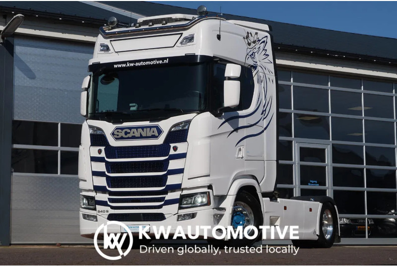 Scania 540S NGS FULL AIR/ RETARDER/ ALCOA/ LEATHER/ 2X TANK/ PARK AIRCO - Tractor: foto 1 Scania 540S NGS FULL AIR/ RETARDER/ ALCOA/ LEATHER/ 2X TANK/ PARK AIRCO - Tractor: foto 1