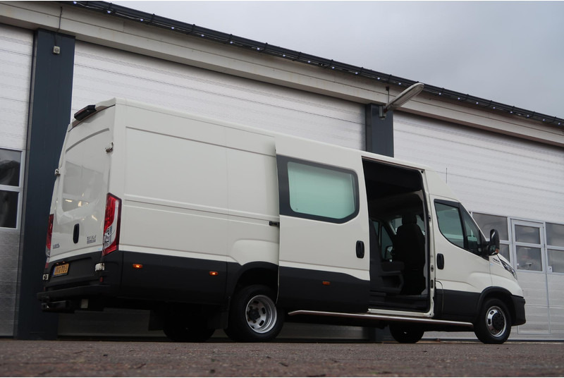 Iveco Daily 35C18H 3.0 DC AUT/ CAMERA/ LED/ CRUISE/ CLIMA/ TREKHAAK - Veículo comercial, Carrinha cabine dupla: foto 4 Iveco Daily 35C18H 3.0 DC AUT/ CAMERA/ LED/ CRUISE/ CLIMA/ TREKHAAK - Veículo comercial, Carrinha cabine dupla: foto 4
