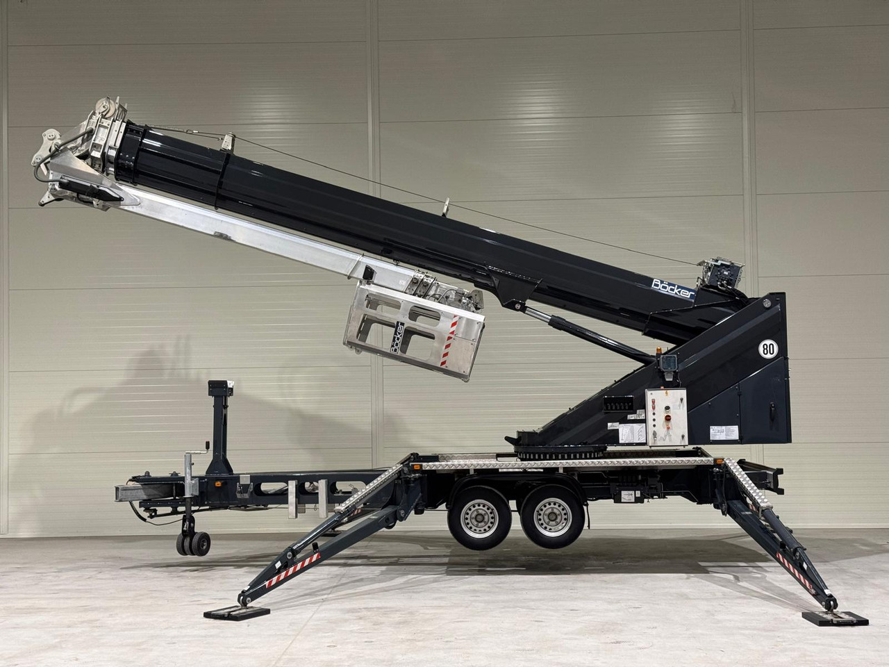 Bocker AHK 36/2400 - Mini grua: foto 1 Bocker AHK 36/2400 - Mini grua: foto 1
