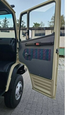 MERCEDES-BENZ 814 DA T2 Vario 4x4 Allrad... - Carrinha de caixa aberta: foto 5 MERCEDES-BENZ 814 DA T2 Vario 4x4 Allrad... - Carrinha de caixa aberta: foto 5