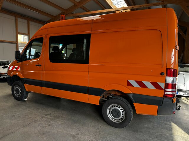 MERCEDES-BENZ Sprinter 316 CDI 4x4 Allrad L2H2 1. Hand! - Furgão, Carrinha cabine dupla: foto 2 MERCEDES-BENZ Sprinter 316 CDI 4x4 Allrad L2H2 1. Hand! - Furgão, Carrinha cabine dupla: foto 2
