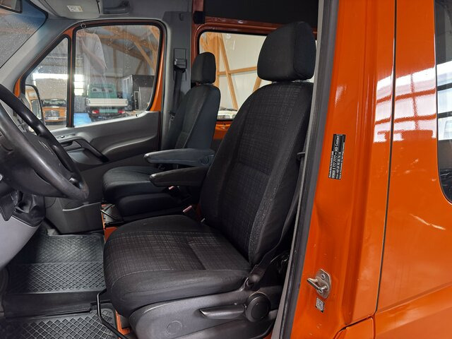 MERCEDES-BENZ Sprinter 316 CDI 4x4 Allrad L2H2 1. Hand! - Furgão, Carrinha cabine dupla: foto 4 MERCEDES-BENZ Sprinter 316 CDI 4x4 Allrad L2H2 1. Hand! - Furgão, Carrinha cabine dupla: foto 4