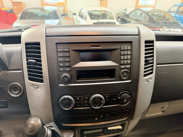 MERCEDES-BENZ Sprinter 316 CDI Pritsche 4x4 Allrad Plane... - Carrinha de lona: foto 5 MERCEDES-BENZ Sprinter 316 CDI Pritsche 4x4 Allrad Plane... - Carrinha de lona: foto 5