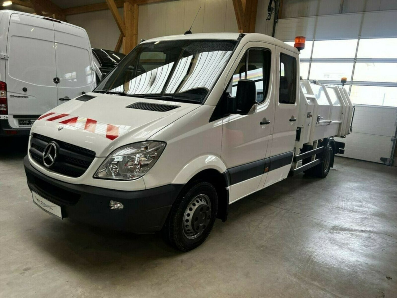 Mercedes-Benz Sprinter 516 CDI Doka LR ZÖLLER Müllpresse Mercedes-Benz Sprinter 516 CDI ZÖLLER-HAGEMANN Müllwagen - Caminhão de lixo: foto 2 Mercedes-Benz Sprinter 516 CDI Doka LR ZÖLLER Müllpresse Mercedes-Benz Sprinter 516 CDI ZÖLLER-HAGEMANN Müllwagen - Caminhão de lixo: foto 2