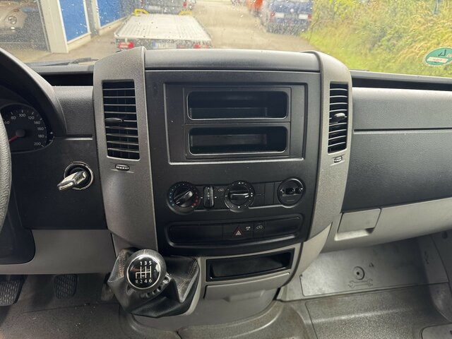 VW Crafter 35 Doka L3 Maxi 2.0 TDI Motorschaden - Carrinha de caixa aberta, Carrinha cabine dupla: foto 3 VW Crafter 35 Doka L3 Maxi 2.0 TDI Motorschaden - Carrinha de caixa aberta, Carrinha cabine dupla: foto 3