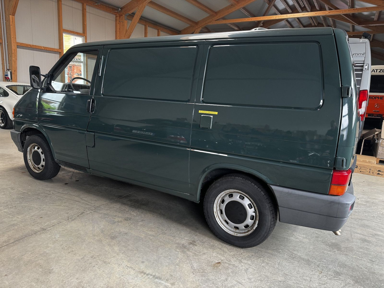 Volkswagen T4 2.5 Syncro 1. Hand H-Kennzeichen - Automóvel: foto 5 Volkswagen T4 2.5 Syncro 1. Hand H-Kennzeichen - Automóvel: foto 5