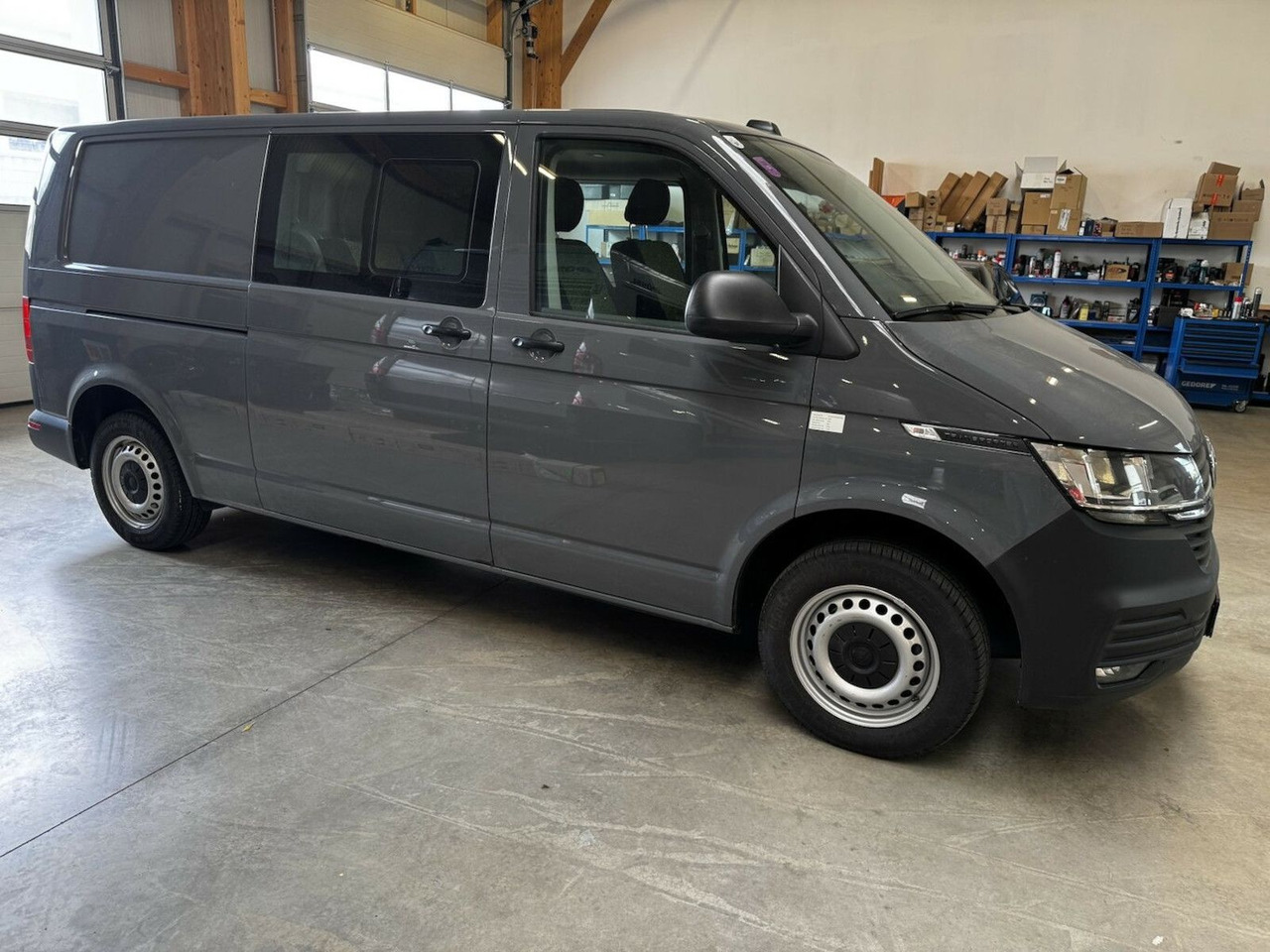 Volkswagen T6.1 lang 5-Sitzer 2.0 TDI 4Motion LKW - Furgão compacto: foto 5 Volkswagen T6.1 lang 5-Sitzer 2.0 TDI 4Motion LKW - Furgão compacto: foto 5