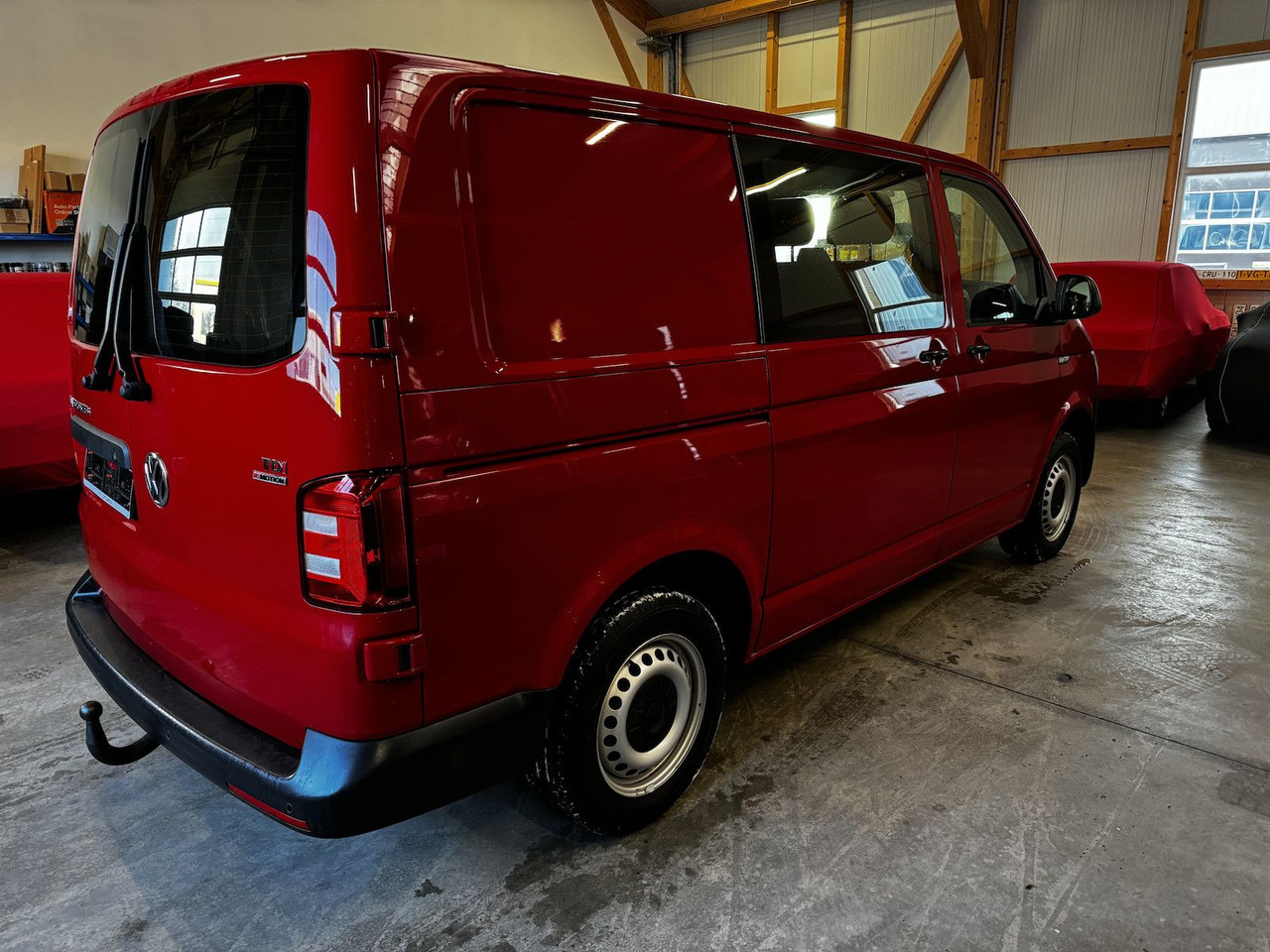 Volkswagen T6 Doka Kasten 6-Sitzer 2.0 TDI 4Motion - Furgão compacto, Carrinha cabine dupla: foto 5 Volkswagen T6 Doka Kasten 6-Sitzer 2.0 TDI 4Motion - Furgão compacto, Carrinha cabine dupla: foto 5
