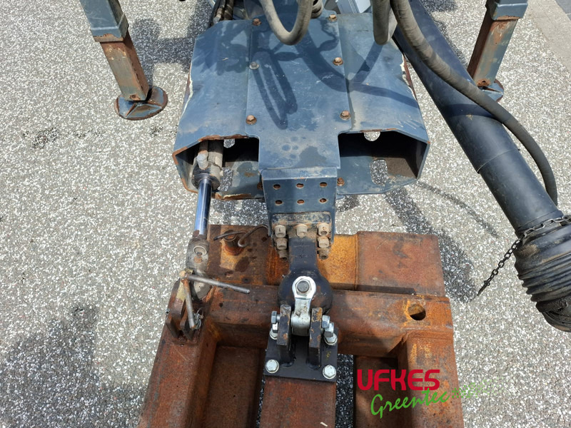 Estilhaçadora de madeira Heizohack HM 8-400 KLC 16 chipper combi: foto 17 Estilhaçadora de madeira Heizohack HM 8-400 KLC 16 chipper combi: foto 17