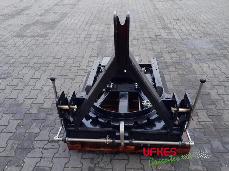 TP 200 driepuntsbok draaibaar - Estilhaçadora de madeira: foto 3 TP 200 driepuntsbok draaibaar - Estilhaçadora de madeira: foto 3