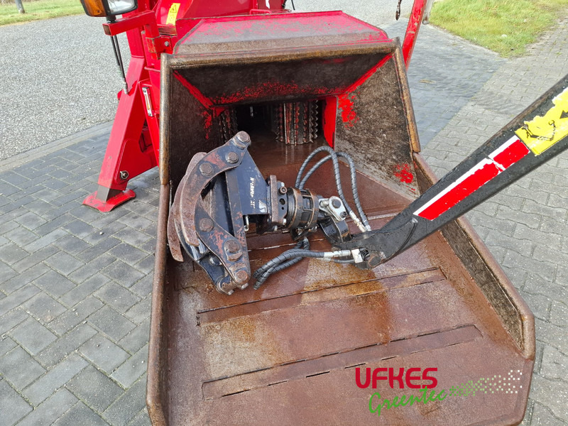 TP 270 PTO K front - Estilhaçadora de madeira: foto 4 TP 270 PTO K front - Estilhaçadora de madeira: foto 4