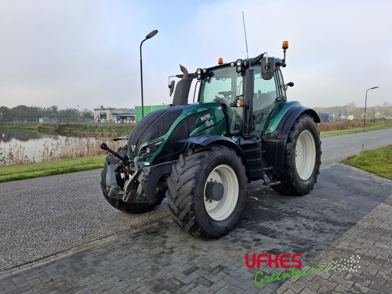 Valtra T194 D TwinTrack - Trator: foto 2 Valtra T194 D TwinTrack - Trator: foto 2