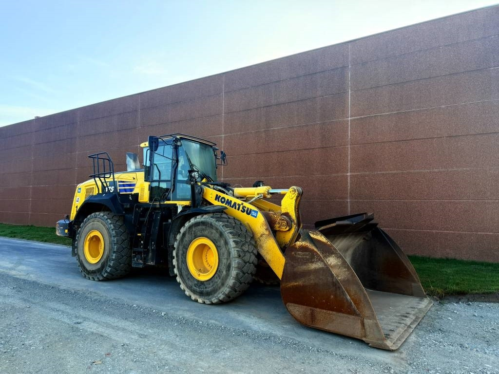 KOMATSU WA475-10EO - Pá carregadora de rodas: foto 2 KOMATSU WA475-10EO - Pá carregadora de rodas: foto 2