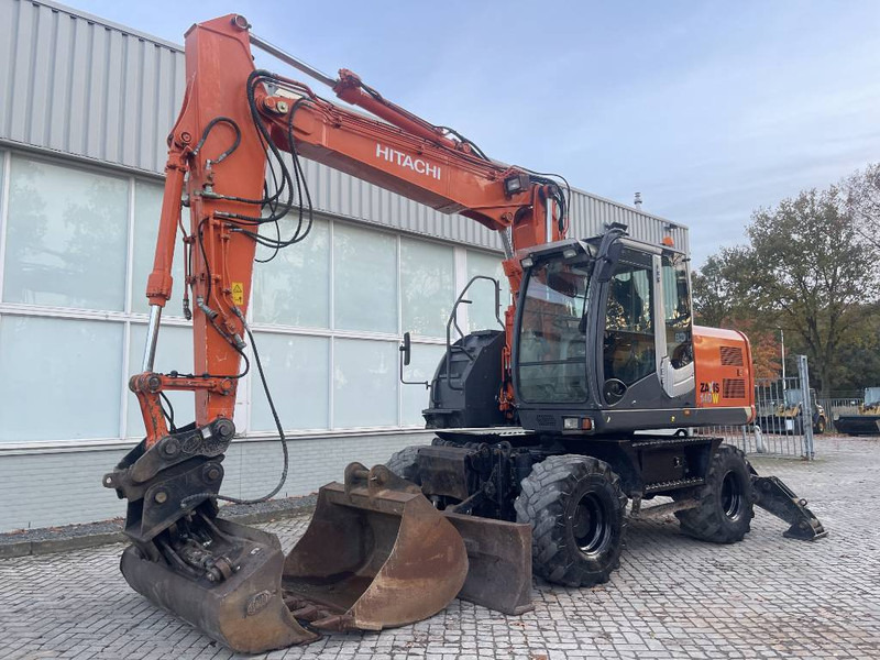 Hitachi ZX 140 W-3 - Escavadeira de rodas: foto 1 Hitachi ZX 140 W-3 - Escavadeira de rodas: foto 1