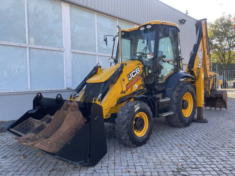 JCB 3 CX - Retroescavadeira: foto 1 JCB 3 CX - Retroescavadeira: foto 1