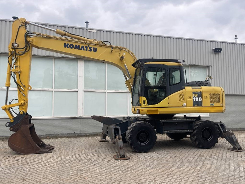 Komatsu PW 180-7EO 2009 - Escavadeira de rodas: foto 3 Komatsu PW 180-7EO 2009 - Escavadeira de rodas: foto 3