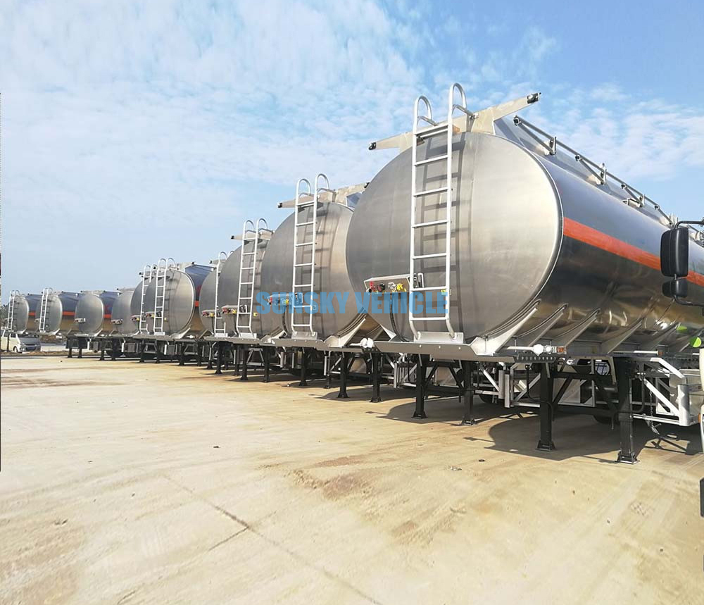 SUNSKY Fuel Tank Trailer - Semi-reboque cisterna: foto 4 SUNSKY Fuel Tank Trailer - Semi-reboque cisterna: foto 4