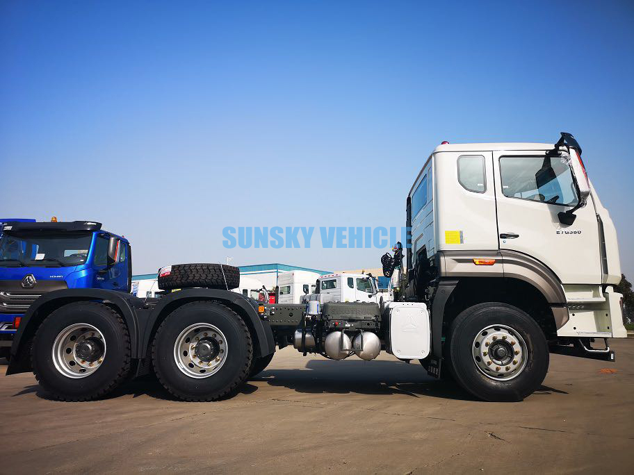HOWO HOHAN 380HP/430HP 6X4 Tractor Head - Tractor: foto 5 HOWO HOHAN 380HP/430HP 6X4 Tractor Head - Tractor: foto 5