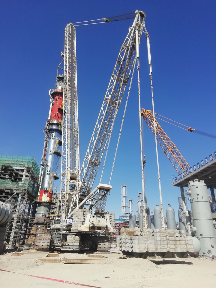 DEMAG CC6800-1 Construction Site Lifting Machine 1250t Second Hand Heavy Duty Crawler Crane Price - Guindaste sobre esteiras: foto 4 DEMAG CC6800-1 Construction Site Lifting Machine 1250t Second Hand Heavy Duty Crawler Crane Price - Guindaste sobre esteiras: foto 4